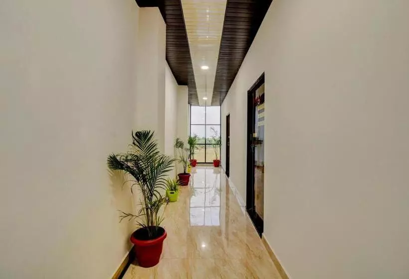 Hotelli Oyo Flagship 81306  Galaxy