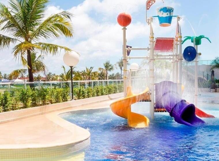 Hotel Salinas Park Resort