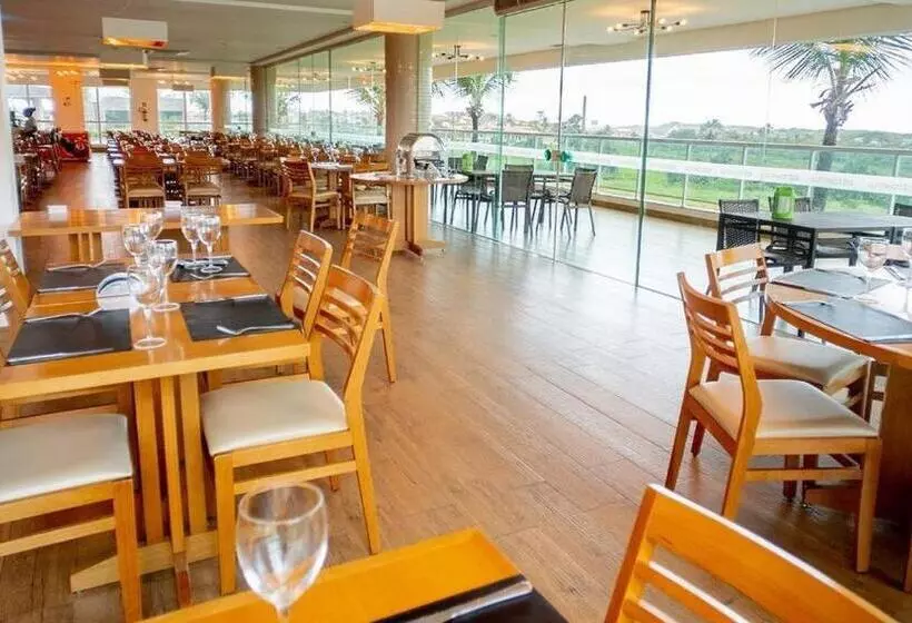 ホテル Salinas Park Resort