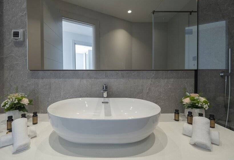 هتل Sea Star Budva