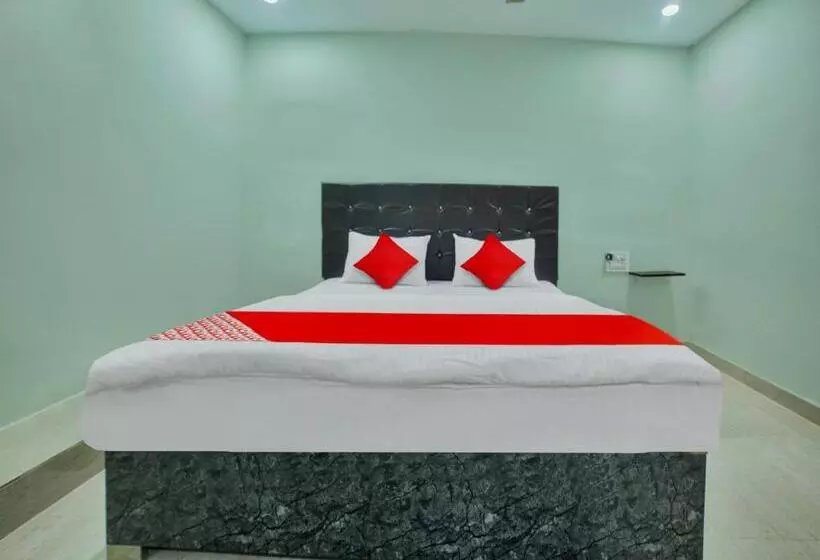 ホテル Spot On Sri Datta Grand Inn