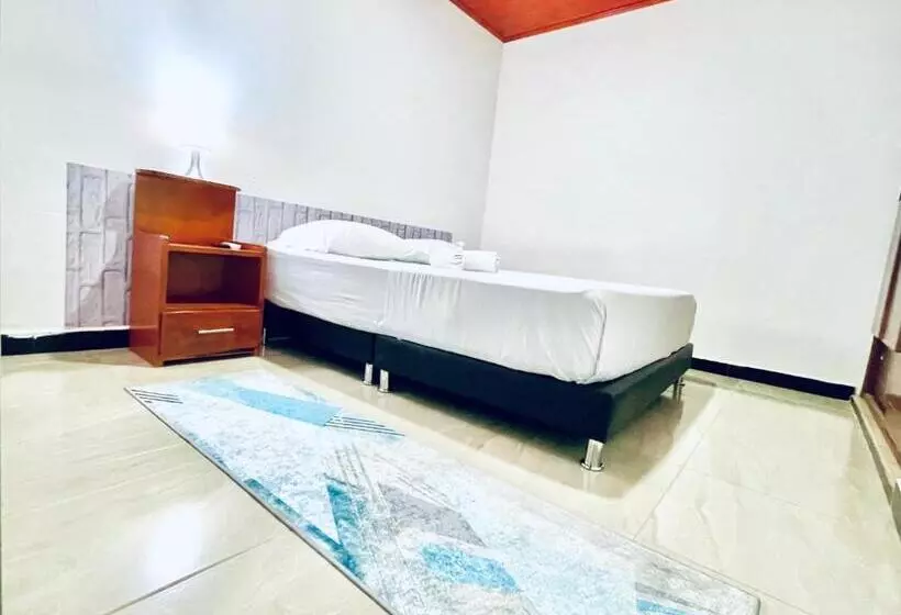 ペンション De Greiff House