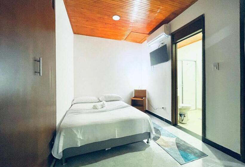 펜션 De Greiff House