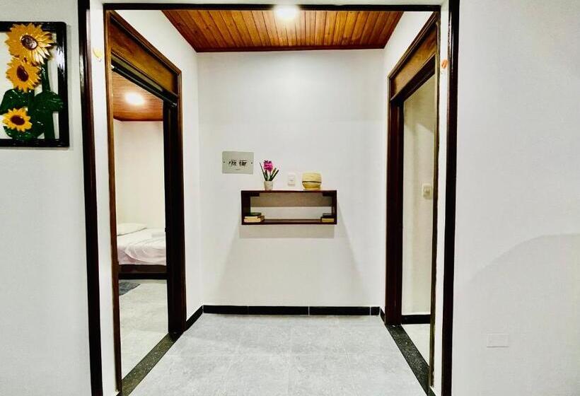 펜션 De Greiff House