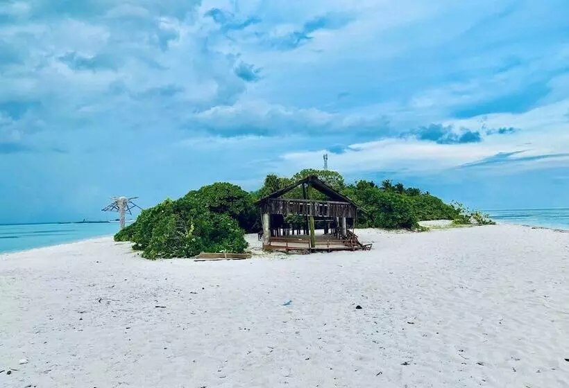 پانسیون Oasis Village Fenfushi, Maldives