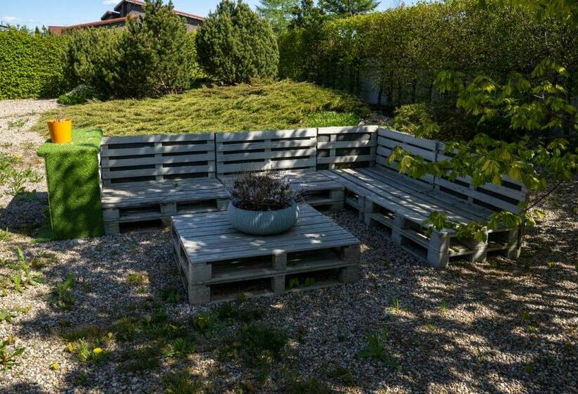 پانسیون Romainiai Guest House