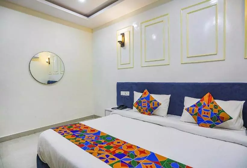 Fabhotel Cosmos