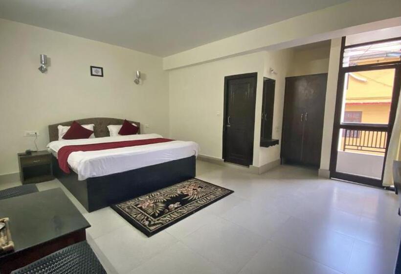 Hotel Lingmoo Residency