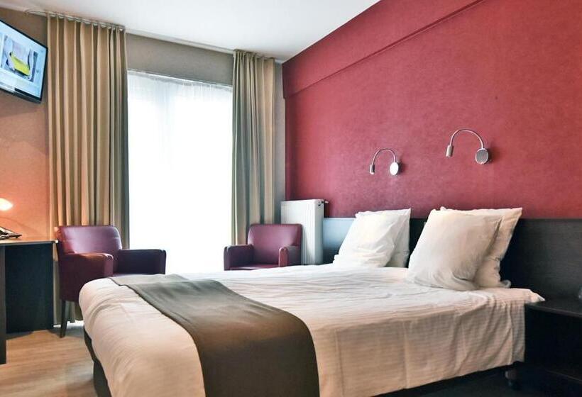 هتل Logies Bocadillo