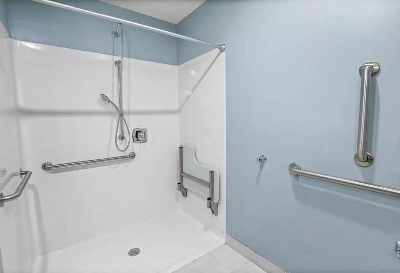 Hotelli Seaport Suites