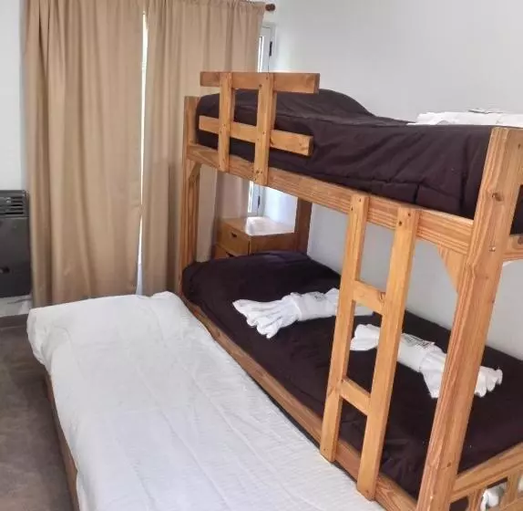 ペンション Dormis:lodesilvi