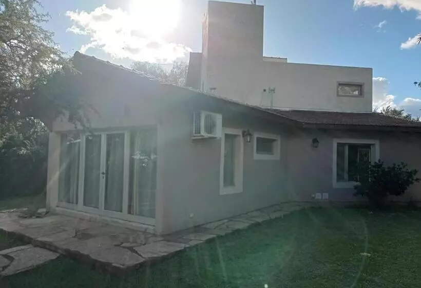 ペンション Dormis:lodesilvi