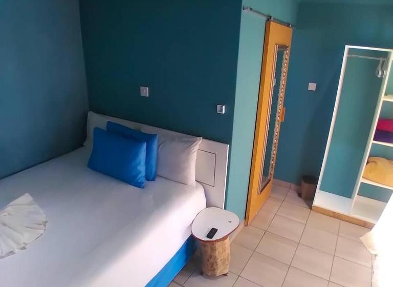 پانسیون Kadavu Accommodations