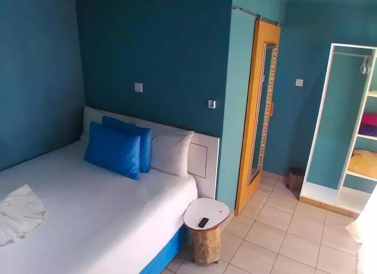 پانسیون Kadavu Accommodations