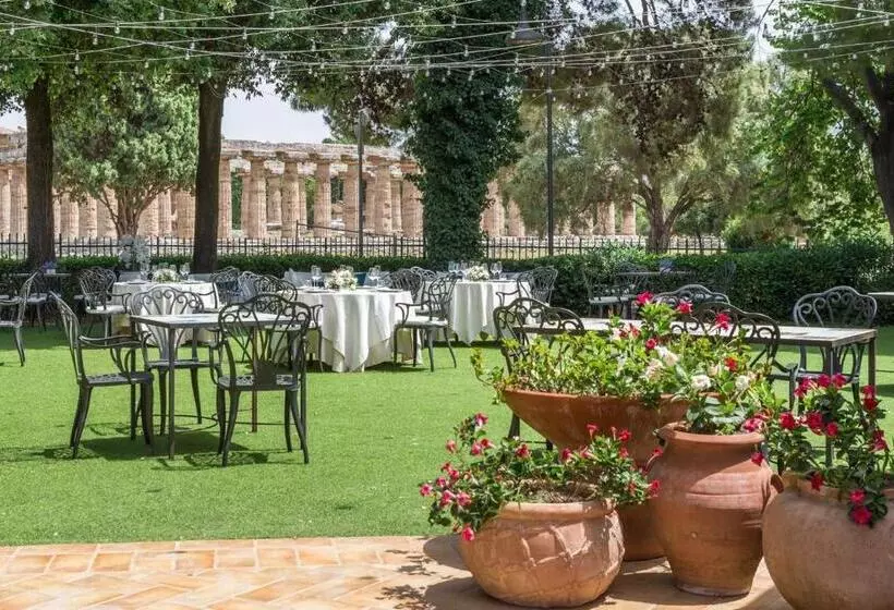 ペンション Suite Nettuno Paestum