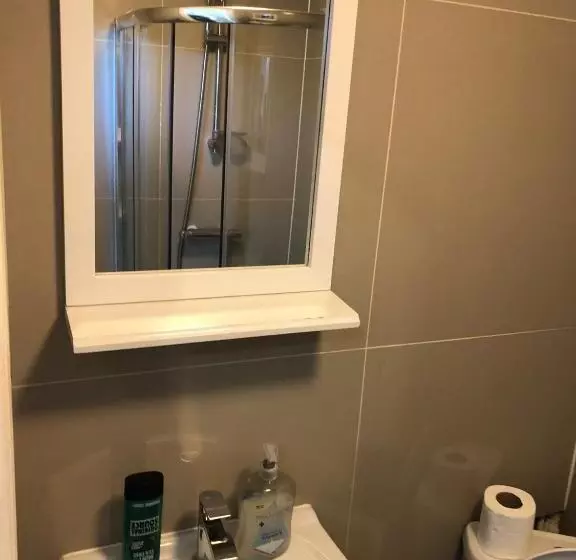 Majatalo London X Dm Weekly X Monthly Discounts X W13