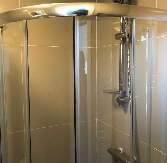 Majatalo London X Dm Weekly X Monthly Discounts X W13