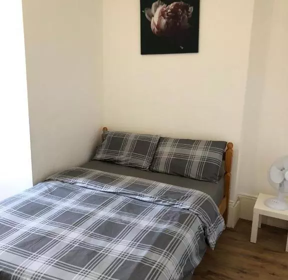 Majatalo London X Dm Weekly X Monthly Discounts X W13