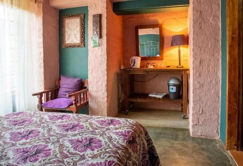 Bed & Breakfast Equeen Inn At Castle Da Angelo