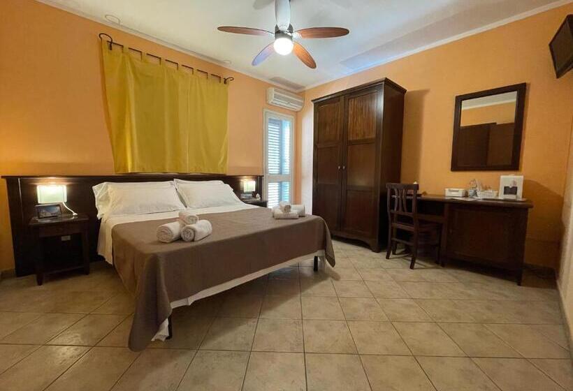 Bed and Breakfast Bb La Fenice Noto