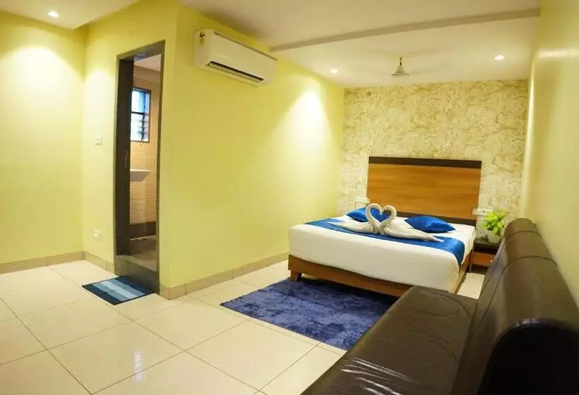 Hotelli Sri Brundavan Grand Inn