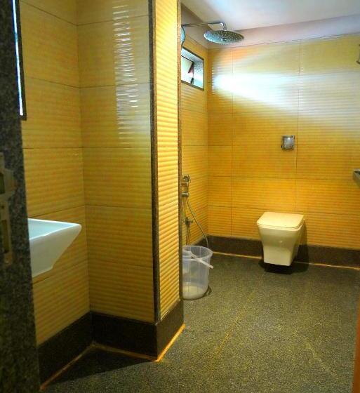 בית מלון כפרי Sri Brundavan Grand Inn