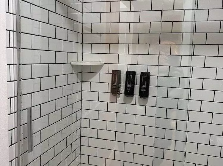 Victorian Inn Elkhart Lake