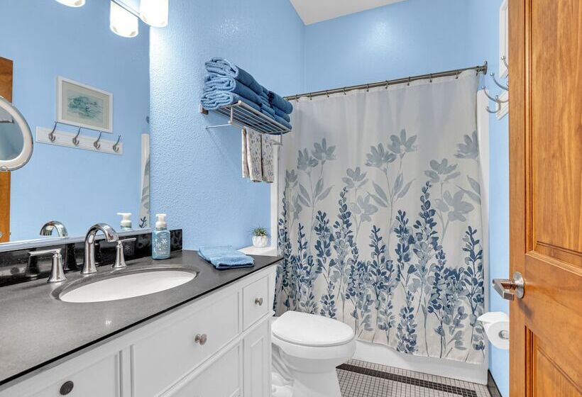 Victorian Inn Elkhart Lake