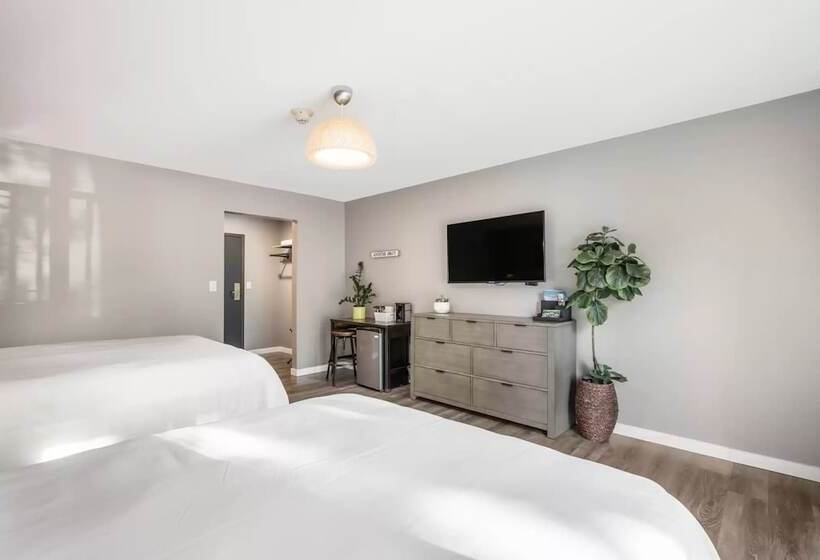 Victorian Inn Elkhart Lake