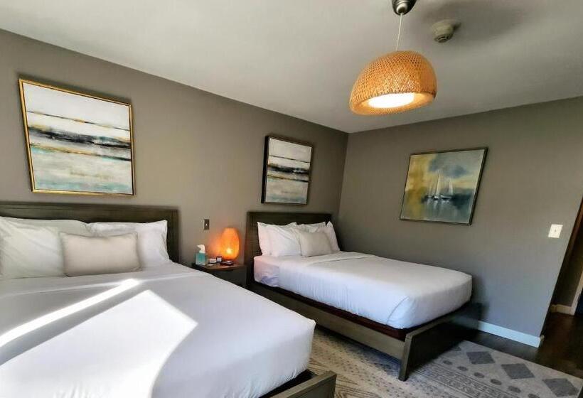 Victorian Inn Elkhart Lake