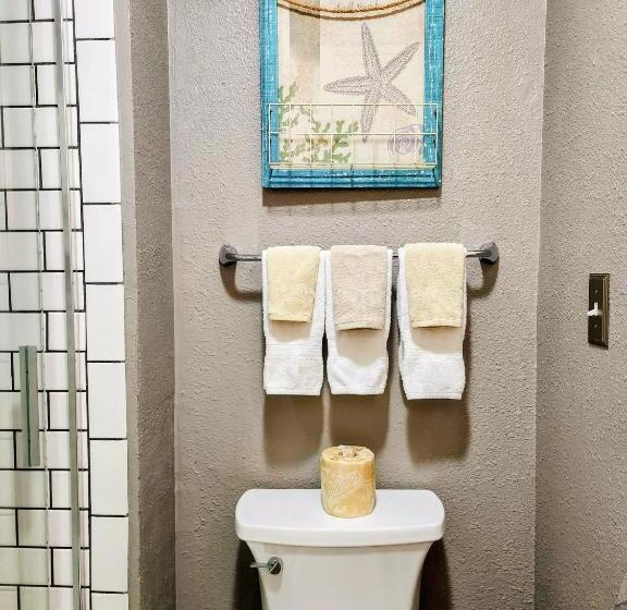 Victorian Inn Elkhart Lake