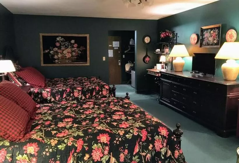 Victorian Inn Elkhart Lake