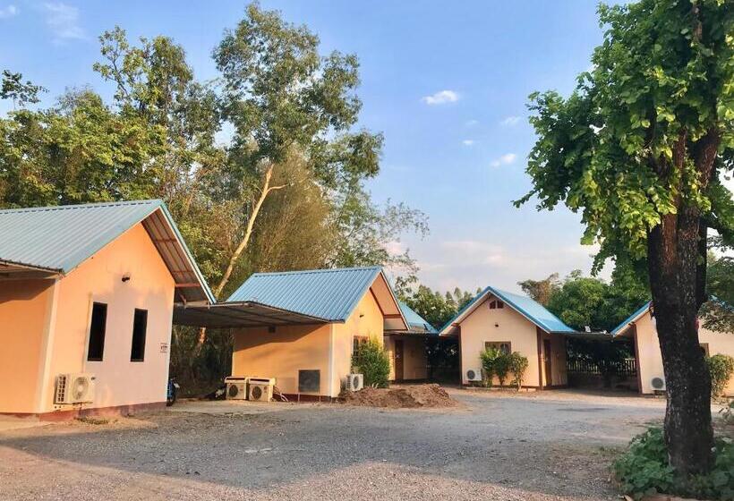 แสงสง่ารีสอร์ท Saeng Sa Nga Resort