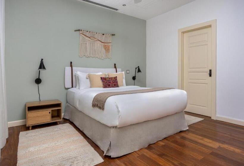 Casa Mallet By Wynwood House