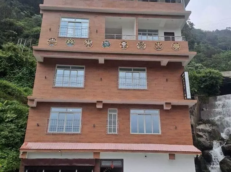 Hôtel East Inn
