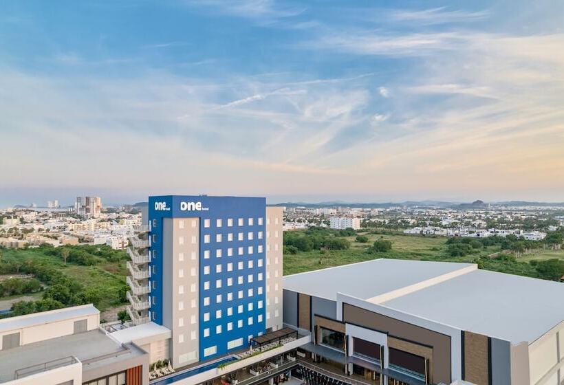 Hotel One Mazatlán