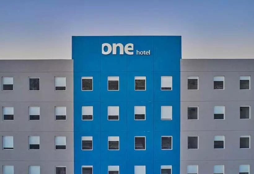 ホテル One Mazatlán