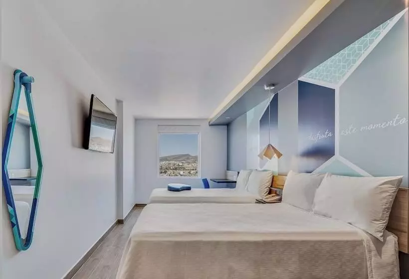 ホテル One Mazatlán