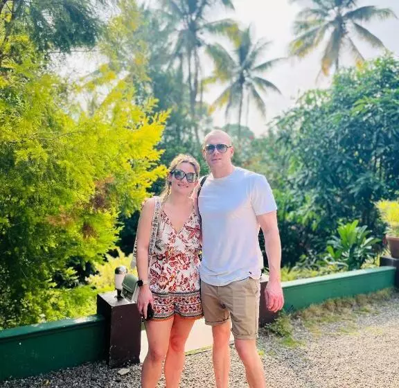 Majatalo Fab   Bamboo Hut With Open Shower