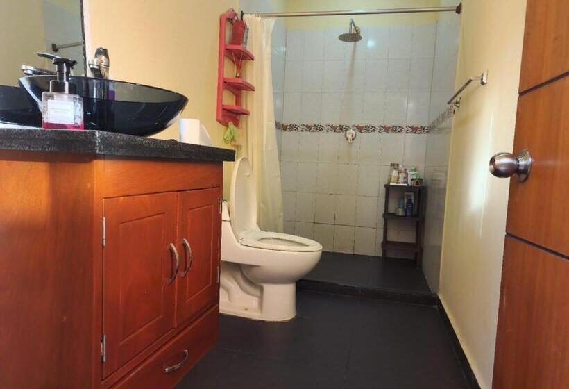 Пансион Hostel Yetawa