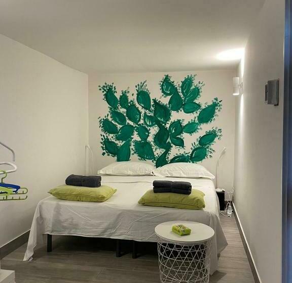 هاستل Suite In Garden