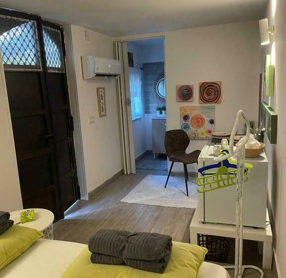 هاستل Suite In Garden