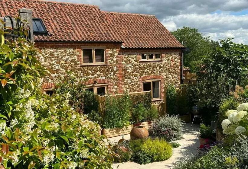 ベッドアンドブレックファースト The Norfolk Haybarn