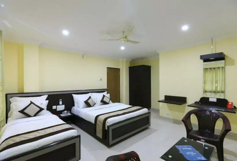 هاستل Madrasl Hotel Chennai