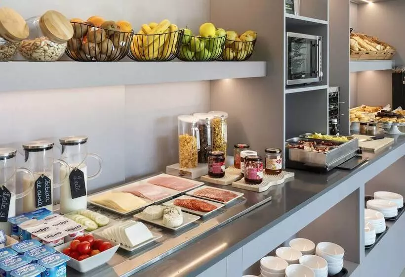 B&b Hotel Guimarães