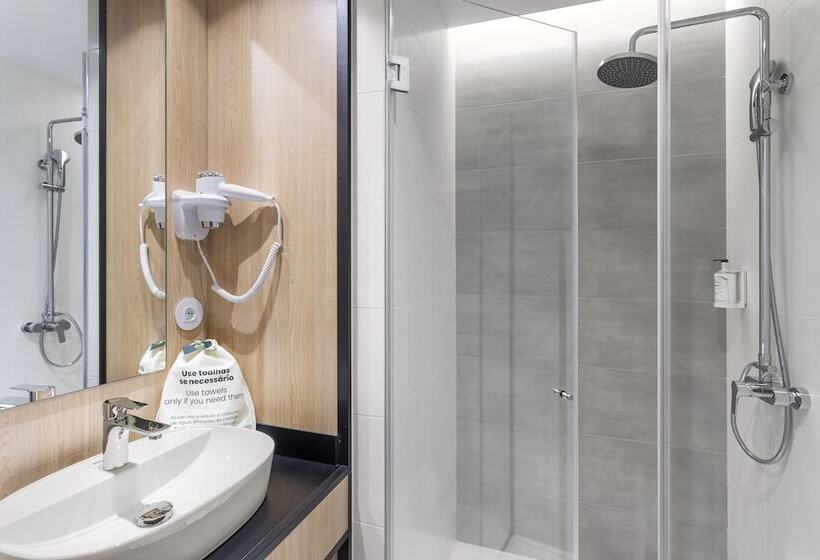 B&b Hotel Guimarães