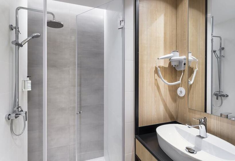 B&b Hotel Guimarães