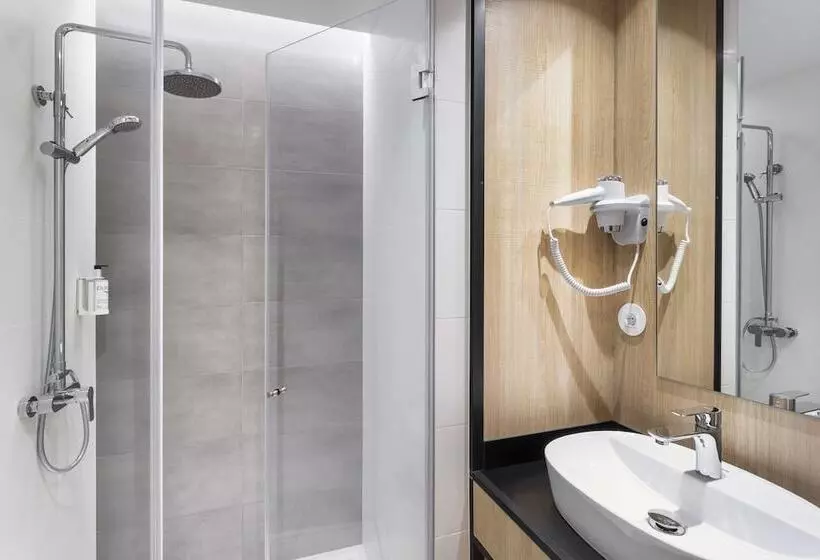 B&b Hotel Guimarães