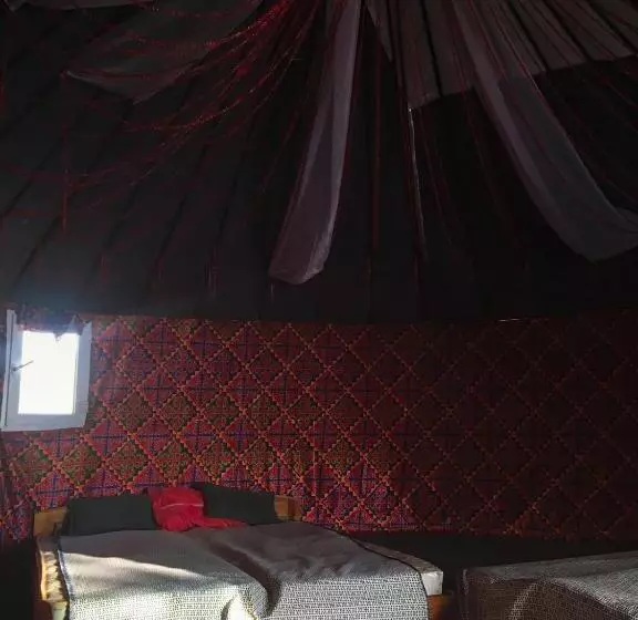 تختخواب و صبحانه гостевой дом крылья