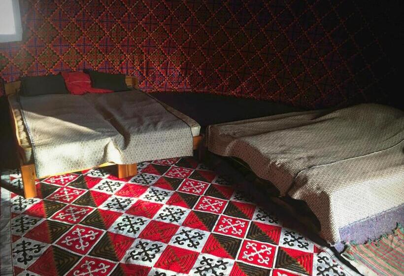 تختخواب و صبحانه гостевой дом крылья